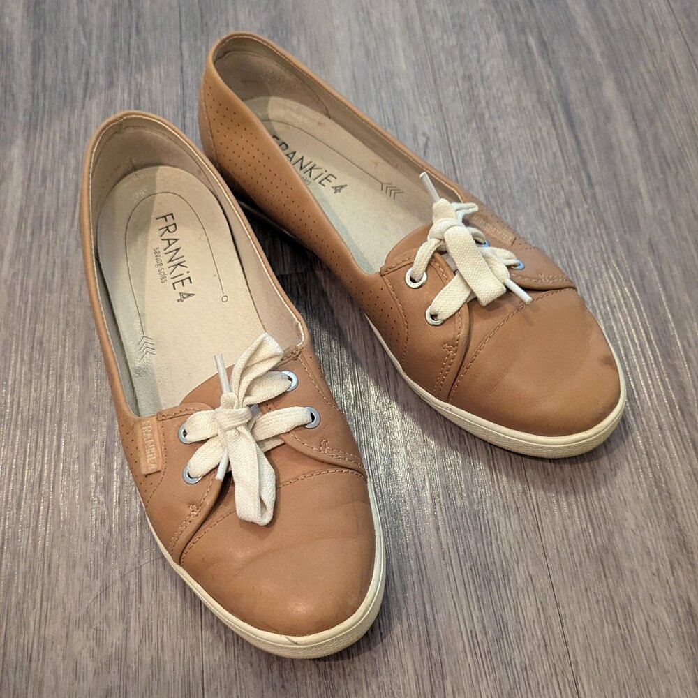 Frankie4 Hannah II tan flat shoes